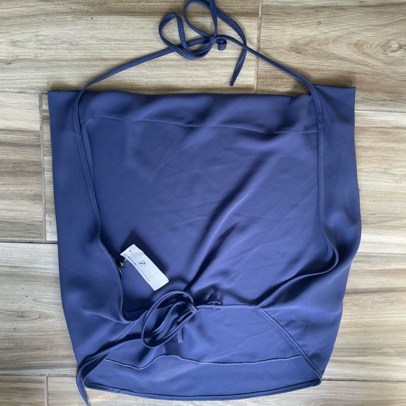 NWT Foreign Exchange Backless Top - Picture 3 of 3